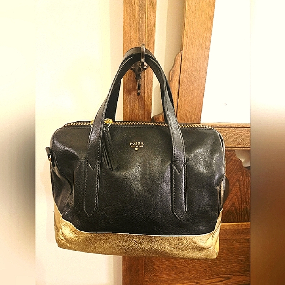 Fossil 'Sydney' Black and Gold Crossbody/Handled Satchel